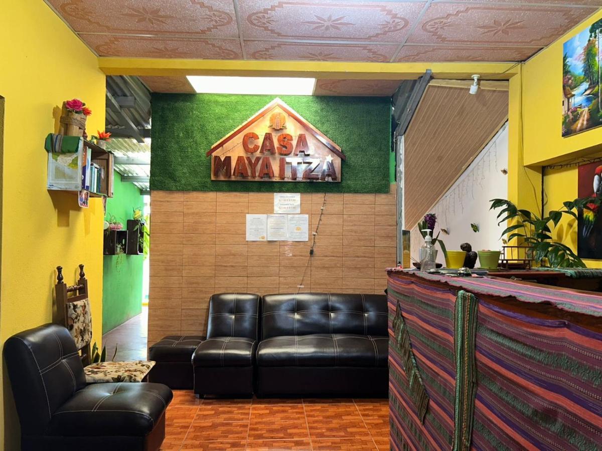 Casa Maya Itza Flores Eksteriør billede