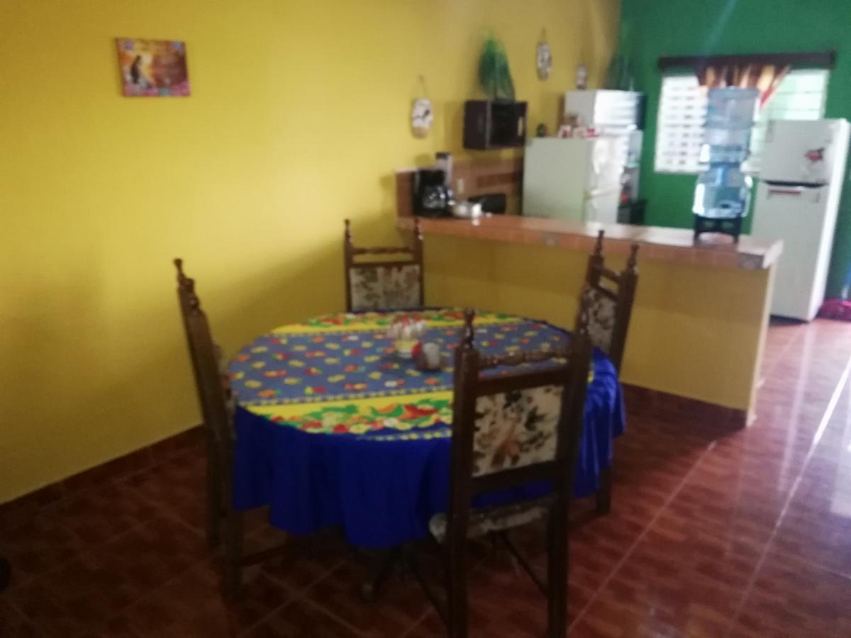 Casa Maya Itza Flores Eksteriør billede
