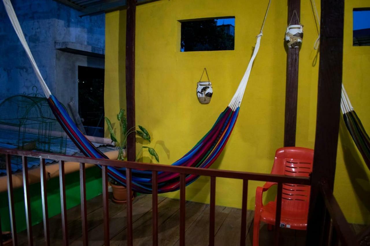 Casa Maya Itza Flores Eksteriør billede